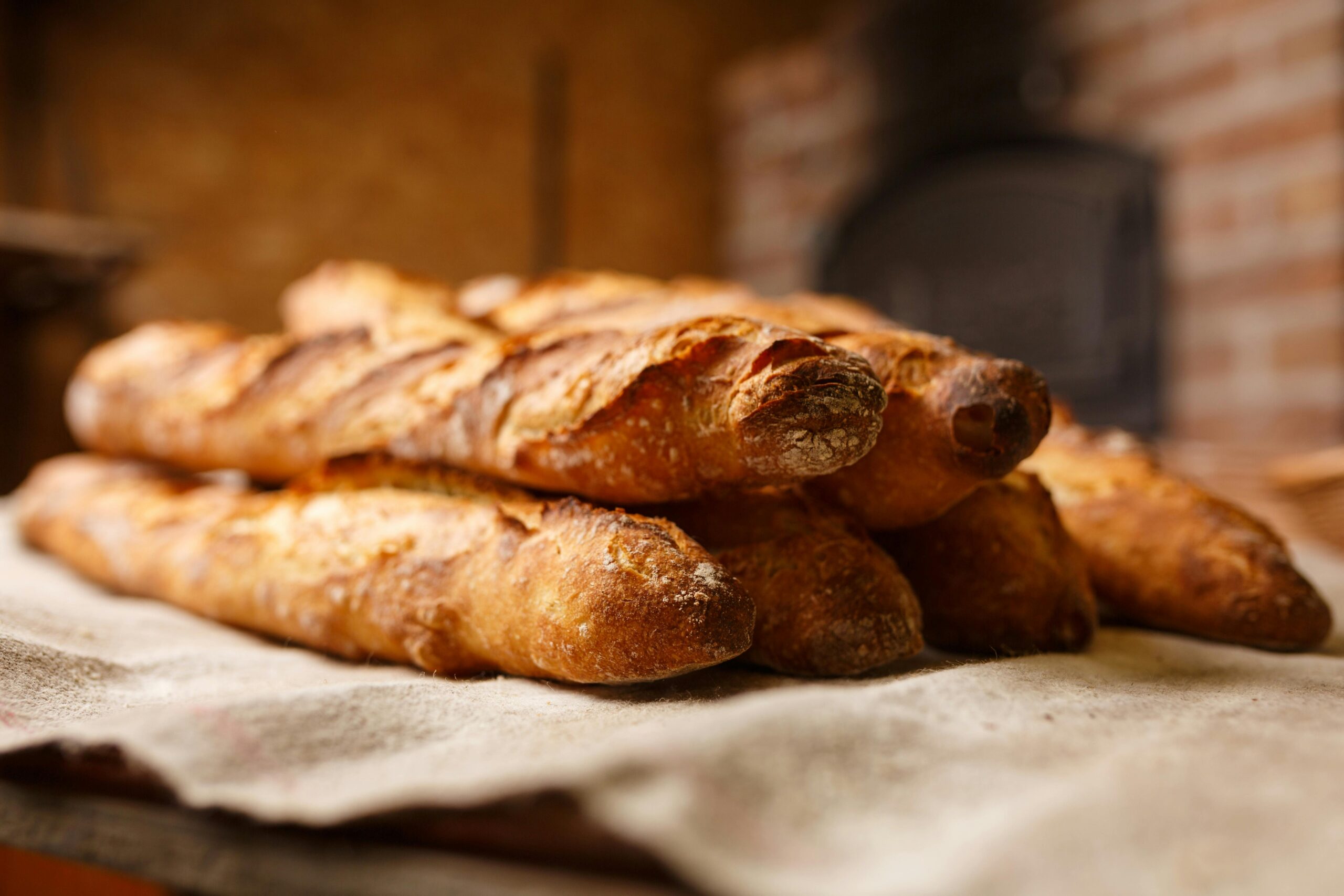 Ai food recognition in bakery: visual ai identifies fresh baguettes, showcasing support for bakery settings.